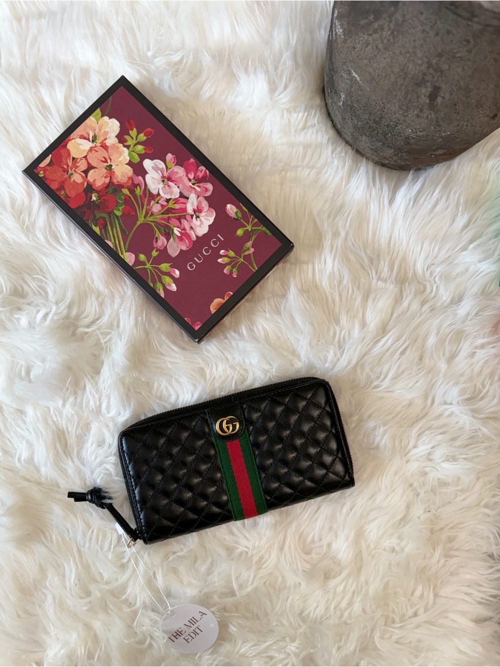 GUCCI MERMONT WEB ZIP AROUND QUILTED LEATHER WALLET